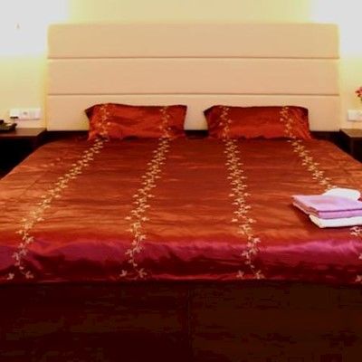 Unique Hotel 4*